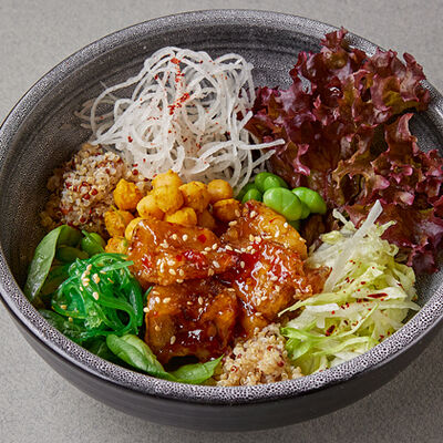 Боул с хрустящим баклажаном в Шикари по цене 450