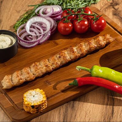 Люля-кебаб из курицы в шашлык сети Bravo по цене 400 ₽