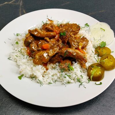 Гуляш с гарниром (рис) в Плов халяль 1 по цене 420 ₽