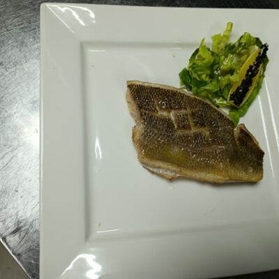 Стейк из окуня в Карасёвня по цене 600 ₽