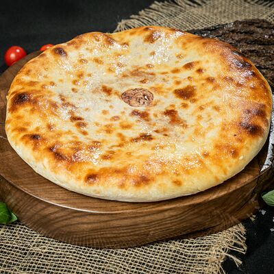 Осетинский пирог с фасолью 28 см в Пицца Пала по цене 650 ₽