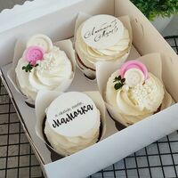 Нежные капкейки с бусинами для мамы в Бисквики