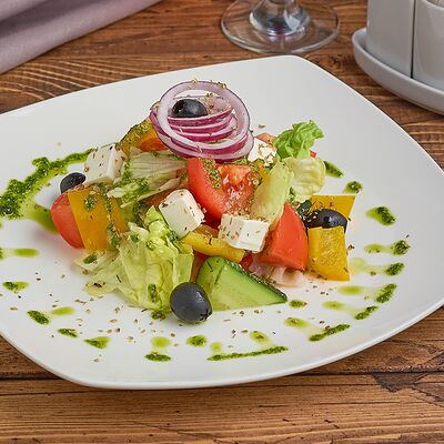 Салат Греческийв Офицерское по цене 504 ₽