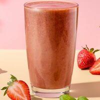 Смузи Клубника-базилик в Комод