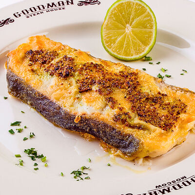 Стейк из Палтуса с томатным соусом в Goodman по цене 1390