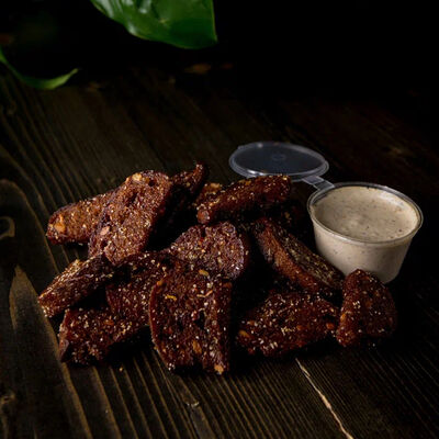 Гренки с чесночным соусом в Happy burger day по цене 250 ₽