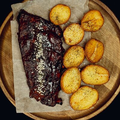 Свиные ребра BBQ в Goodson bar по цене 930 ₽