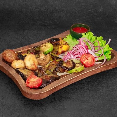 Овощи на мангале в Чайхана Восток № 1 по цене 380 ₽