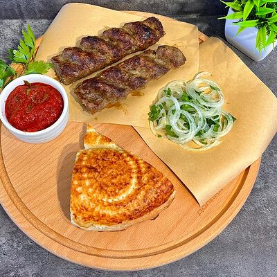 Люля-кебаб из говядины в Burum Grill по цене 360 ₽