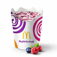 Макфлурри ягодный в McDonald's
