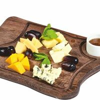 Ассорти сыров в Ялла