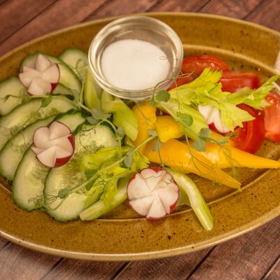 Овощное ассорти в Гриль-бар Бегемот и мышь по цене 415 ₽