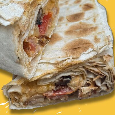 Том ям с курицейв Doner duck по цене 499 ₽