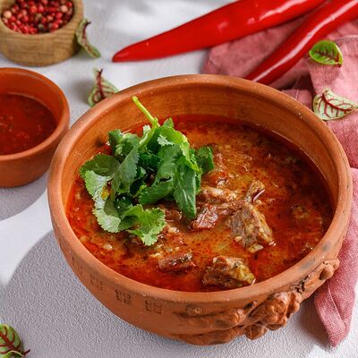 Харчо с говядиной в Чайхана Пахвала по цене 690 ₽