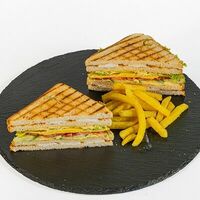 Сэндвич Дабл чиз с овощами в Sushi Kitchen