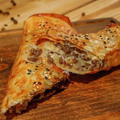 Пита са месом* в Сербская кухня 