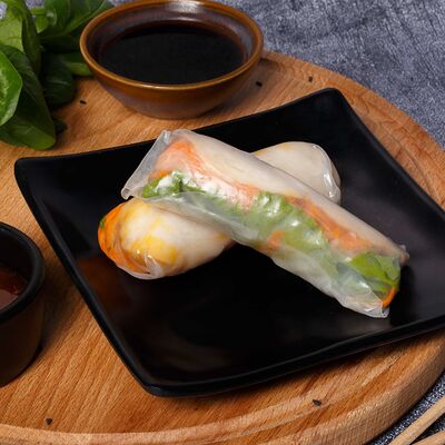 Спринг-роллы с курицей в 4Pho по цене 390 ₽