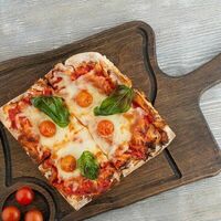 Мини-пицца Маргарита в Kitchen