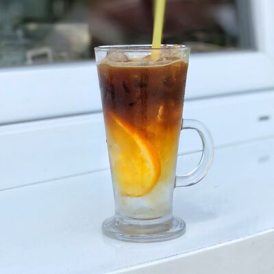 Холодный кофе Espresso tonic в Coffee L по цене 360 ₽