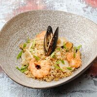 Сифудо но тяхан с морепродуктами в Casa Mia Халва Тсуру