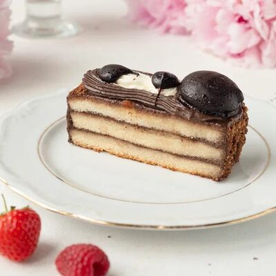 Пирожное Лунное в Север-Метрополь по цене 236 ₽