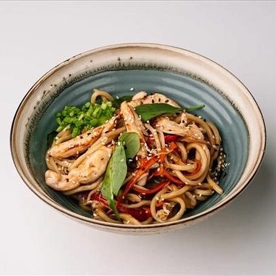 Вок с курицей в терияки в Майфудзо по цене 481 ₽