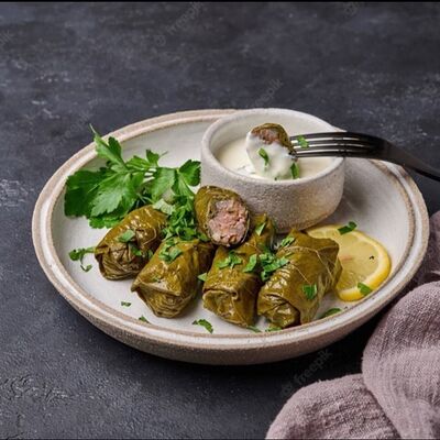 Долма со сметаной в Огонек по цене 500 ₽