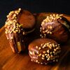 Десерт Macarons big солёная карамель-арахисв Фирменный магазин Куликовский по цене 260