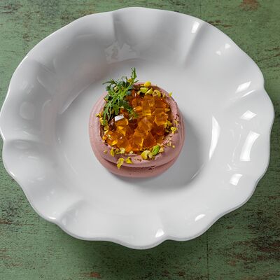 Паштет из печени индейки с мармеладом из белого вина и фисташками в Сoляная биржа по цене 470 ₽