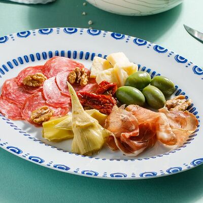 Антипасти в Кукумбер по цене 1690