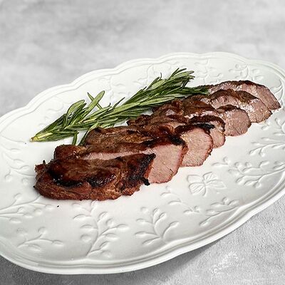 Стейк из свинины в MaMa Mia по цене 704 ₽