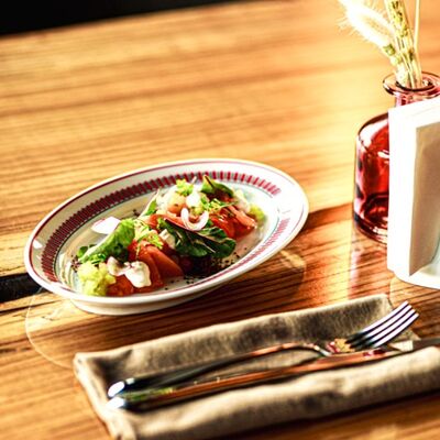 Лосось слабой соли с землей из бородинского хлеба в Тарелочки по цене 1190 ₽