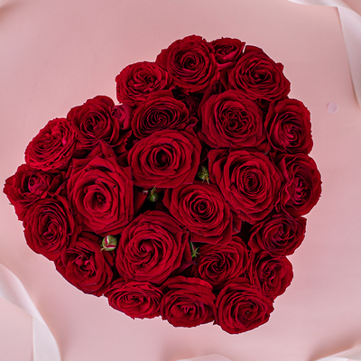 Цветы в коробке Я люблю тебя в Пышно Расцвели по цене 5500 ₽