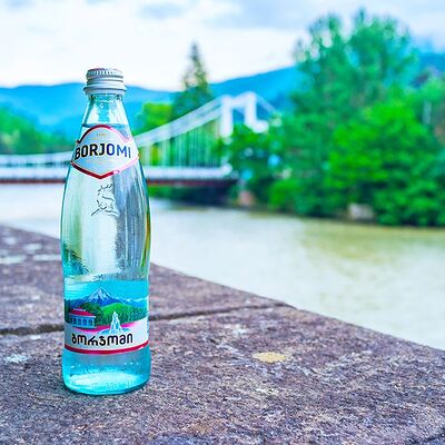 Вода Borjomi в Пекарня Лаваш и Сыр по цене 180 ₽