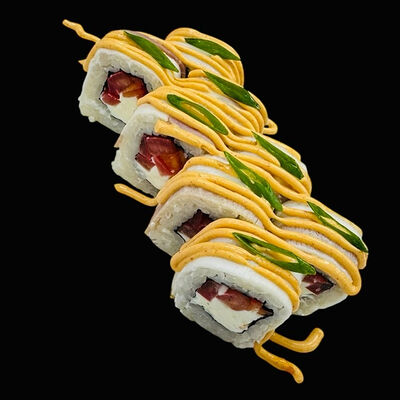 Ролл с беконом в Kaikan по цене 450 ₽