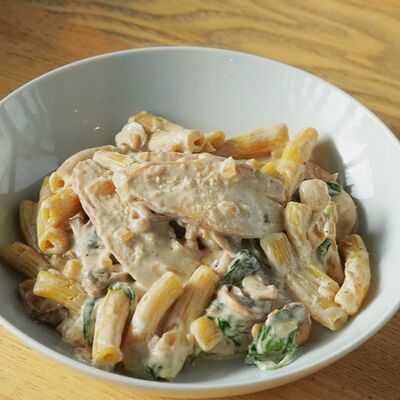 С курицей и грибами в Пейкофское по цене 590 ₽