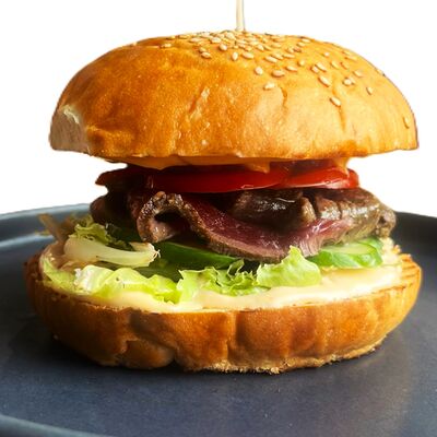 Бургер Кавбойский в Смокер по цене 690 ₽