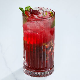 Ежевика - Мята в Vaffel Норвежские вафли, завтраки, кофе по цене 420 ₽