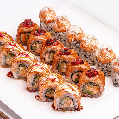 Горячий лосось в Gaijin по цене 3300 ₽