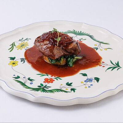 Филе миньон с яблоком в Mela по цене 2520 ₽