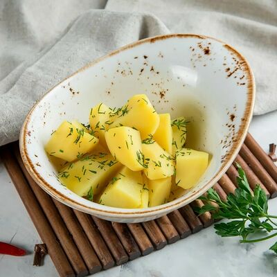 Отварной картофель в Папаха по цене 100 ₽