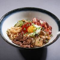 Пибимпап с курицей в Сакура