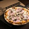 Пицца Ветчина с грибами в Pizza Da Mamma ЦУМ по цене 399