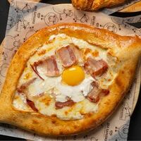 Хачапури с беконом в Два барашка