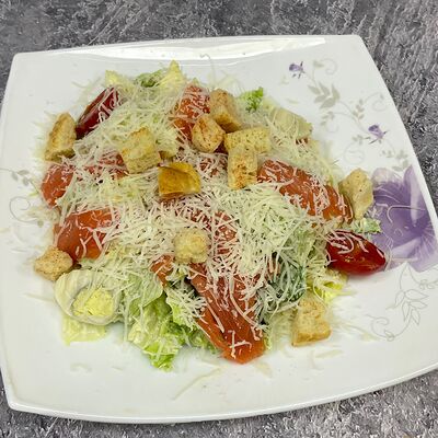 Салат Цезарь с курицей в Samarkand по цене 390 ₽