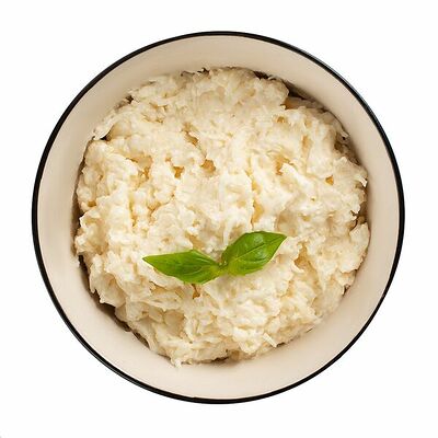 Салат сырный в Азбука Вкуса Экспресс Меню по цене 338 ₽