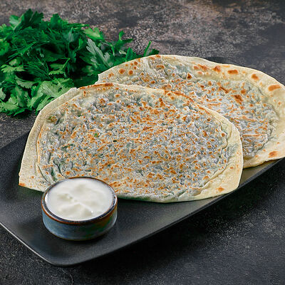 Кутабы с зеленью в Мангал&Грузия по цене 390 ₽