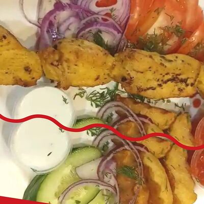 Шашлык куриный на углях с гарниром и салатом в Super Кебаб по цене 580 ₽