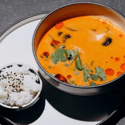 Тайский суп с морепродуктамив Cherish по цене 890 ₽