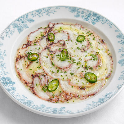 Карпаччо из осьминога в Mio Bistrot по цене 1590 ₽